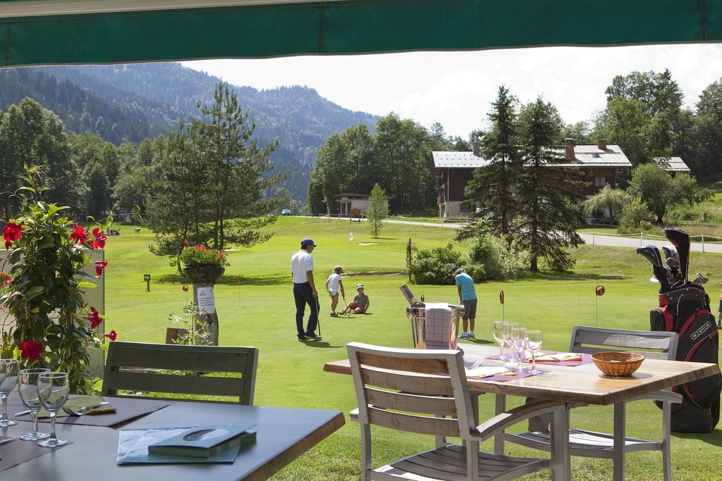 Chalet-hotel Les Fermes De Pierre & Anna Hotel