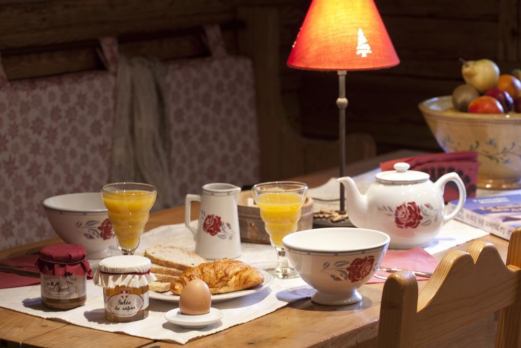 Chalet-hotel Les Fermes De Pierre & Anna Hotel 3*